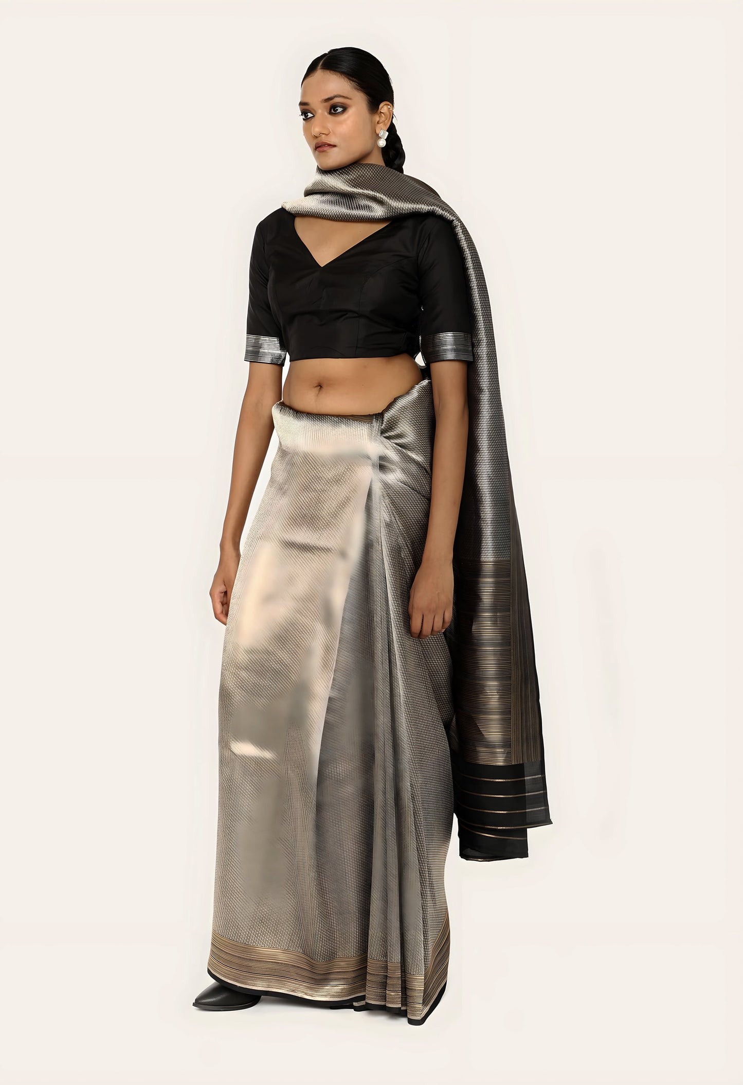 Dhari - BLACK GOLD SILVER JARI