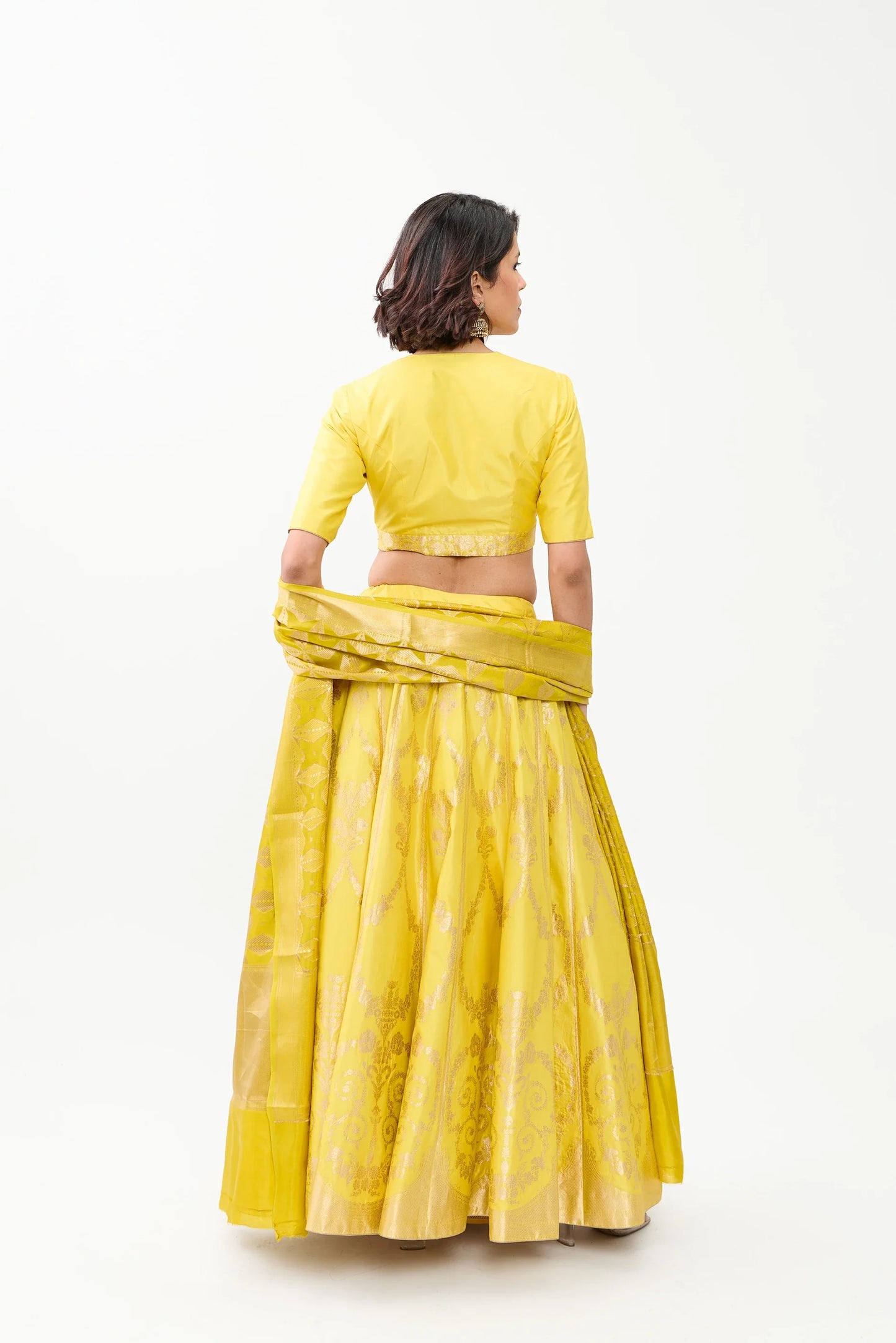 Madhumita Lehenga