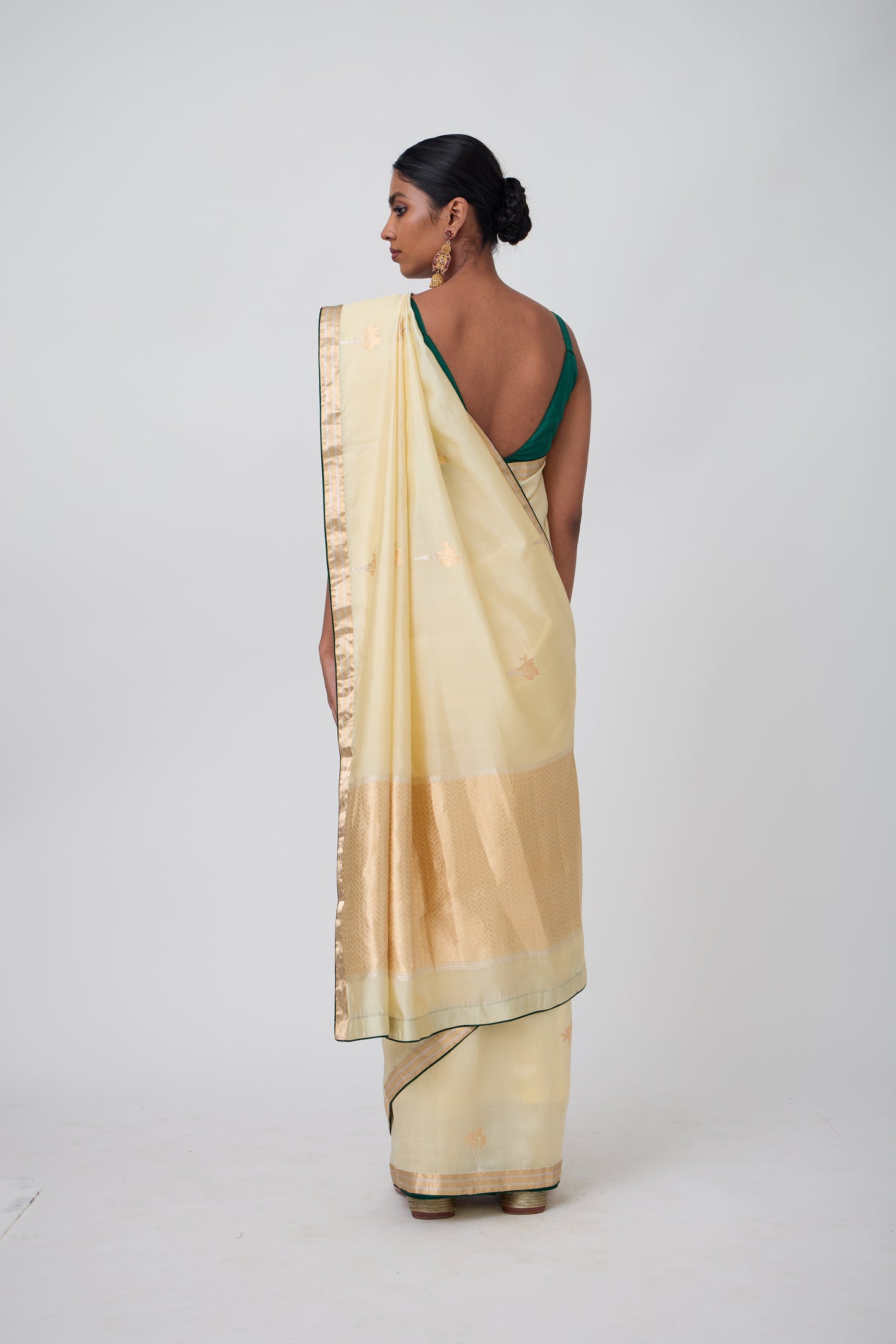 Booti - Light Lemon Silk Saree