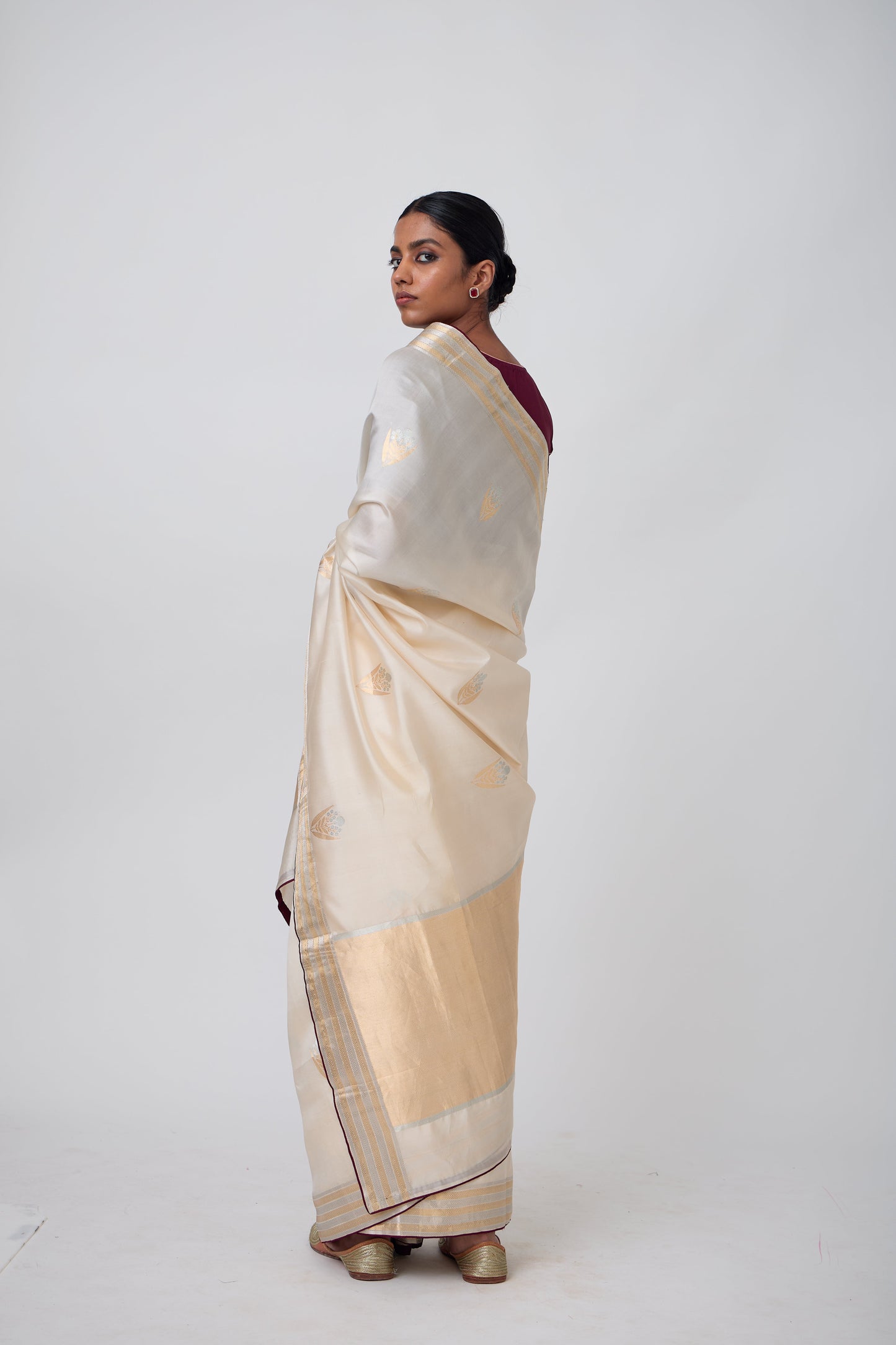 Booti - Beige Silk Saree,