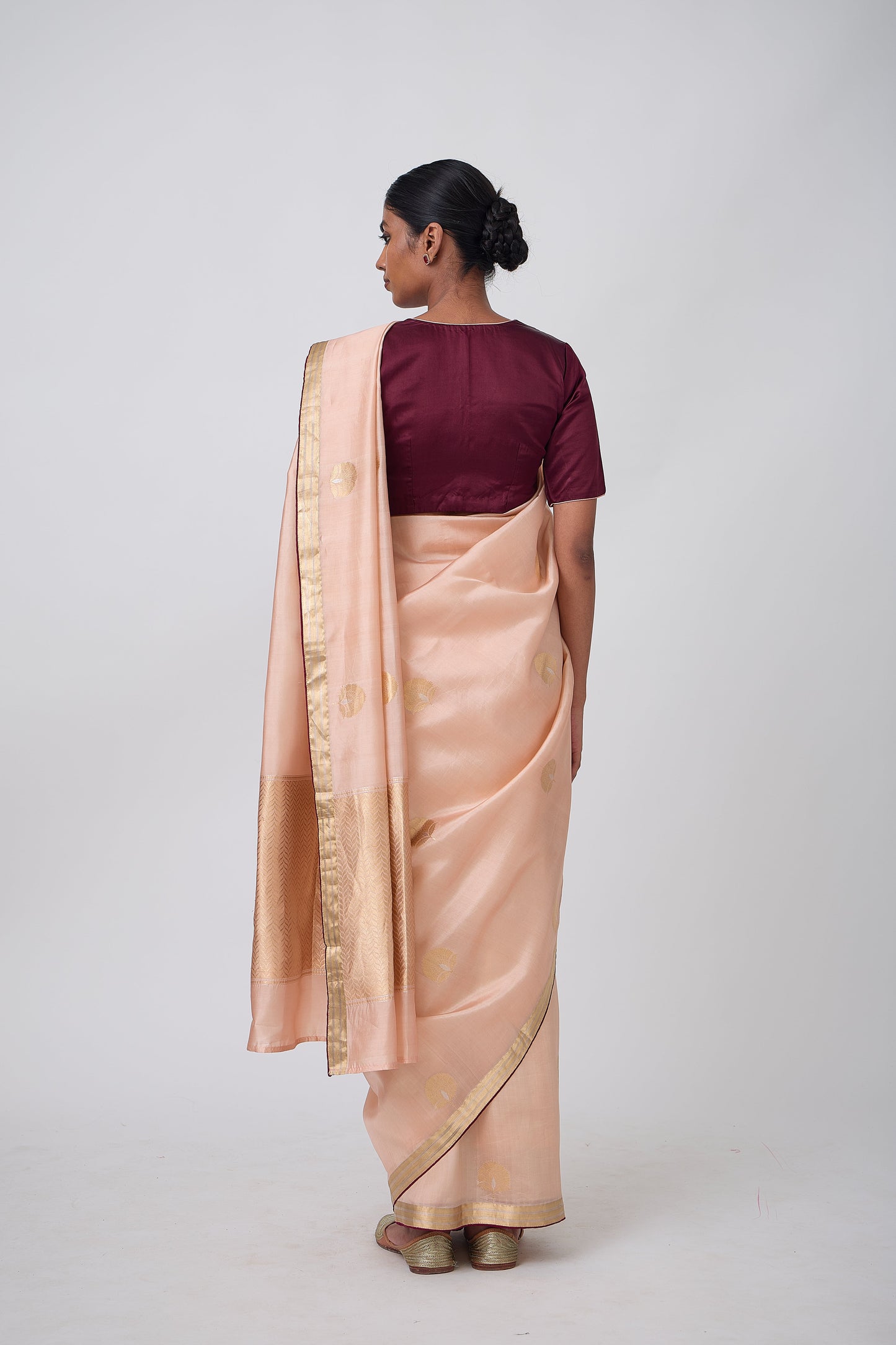 Booti - Peach Silk Saree