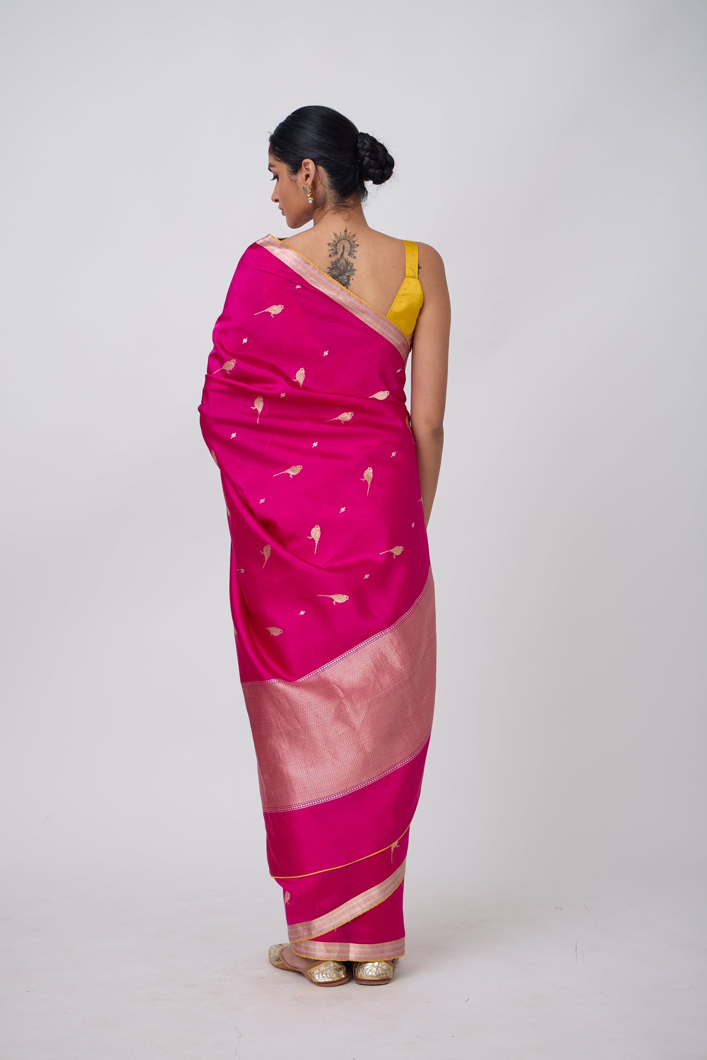 Booti - Rani Silk Saree
