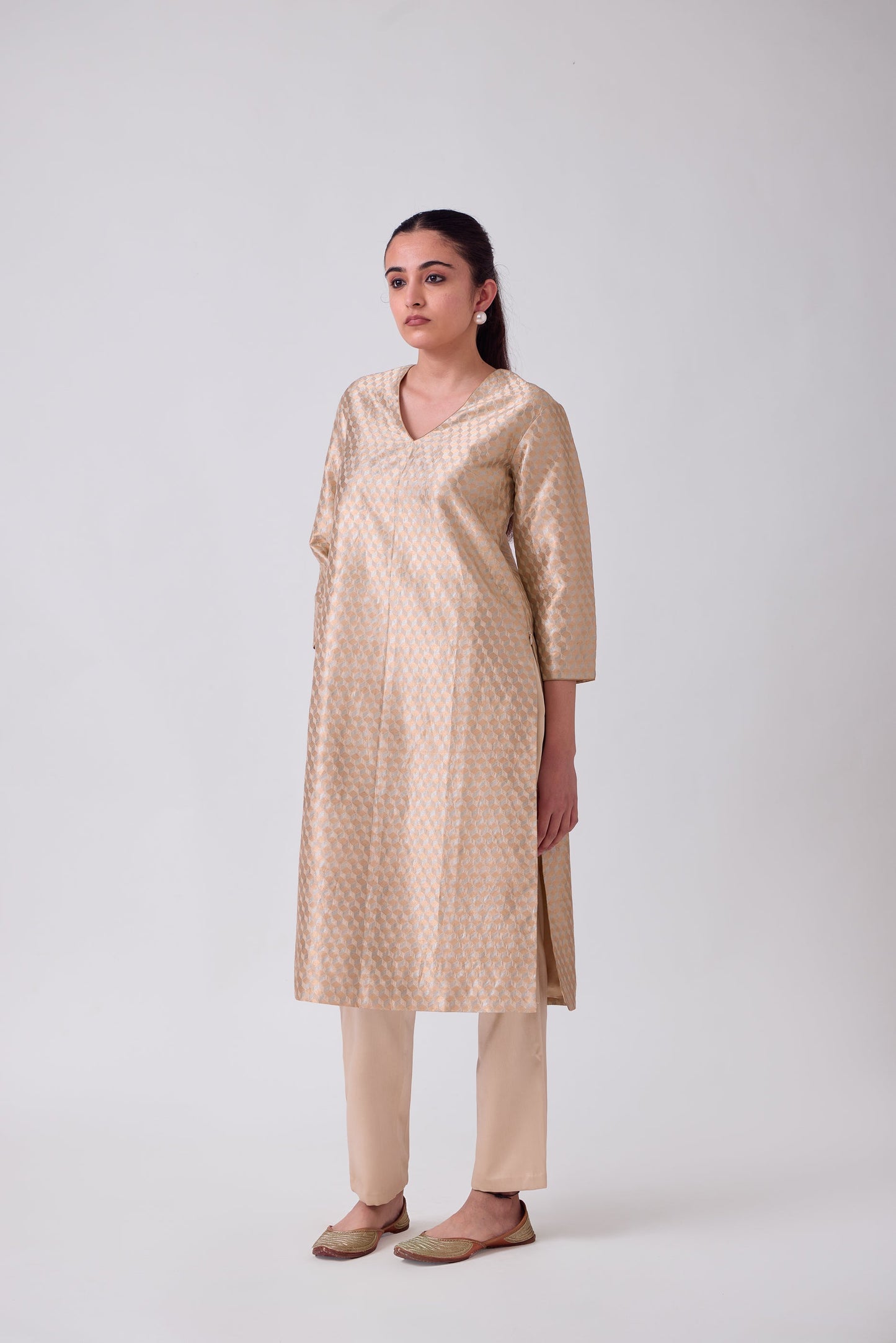 Kurta - Beige Silk Brocade