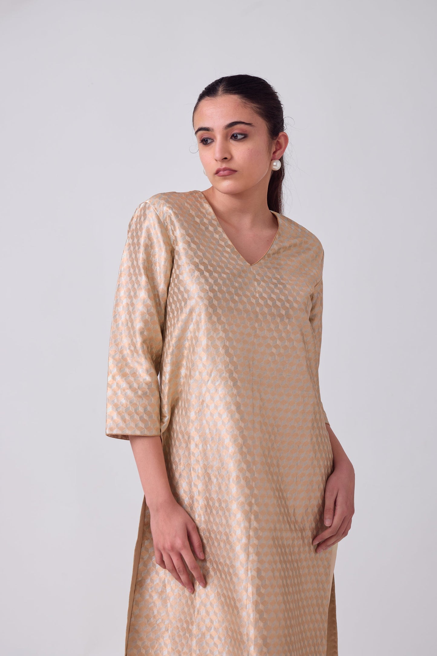 Kurta - Beige Silk Brocade