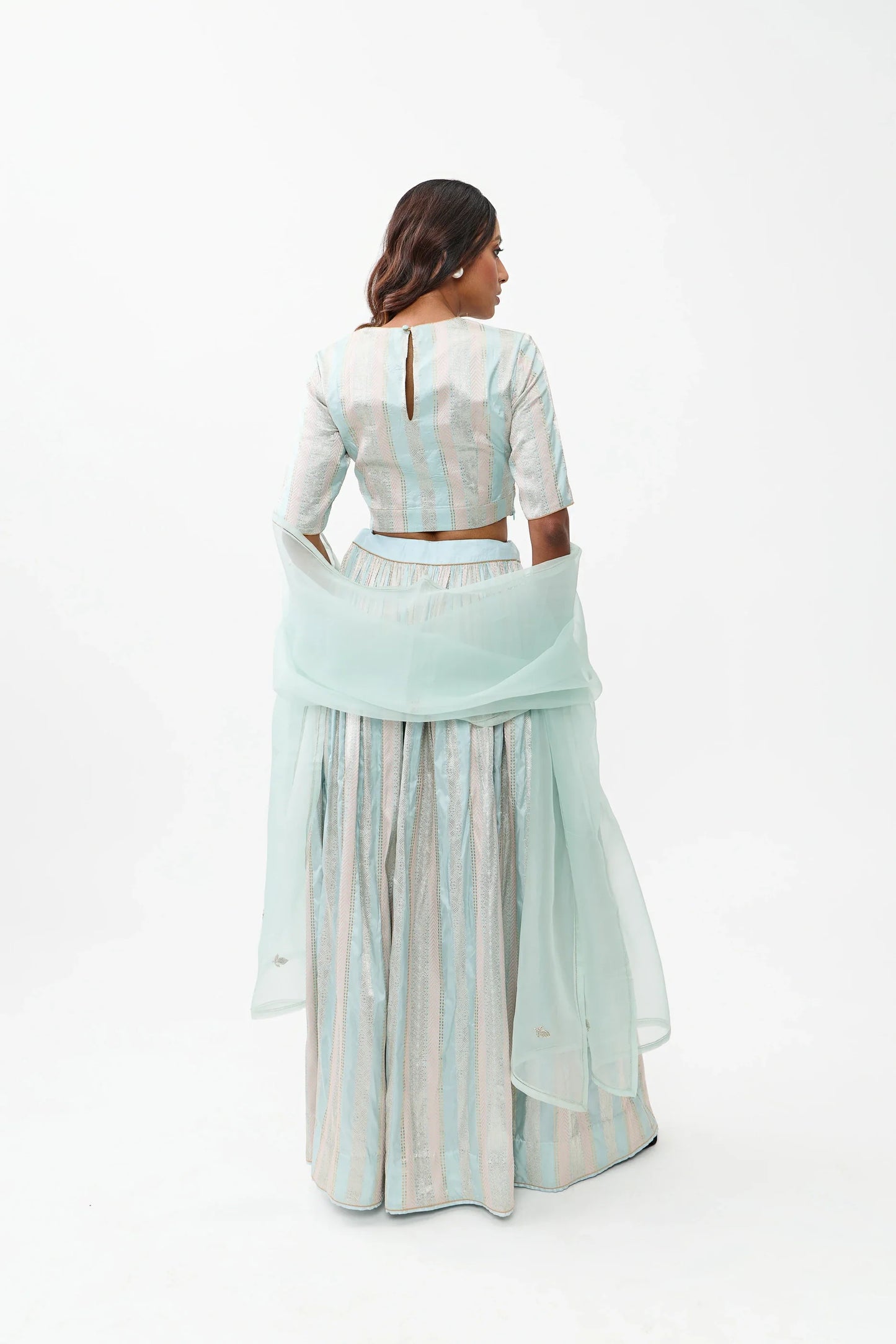Dhari Lehenga