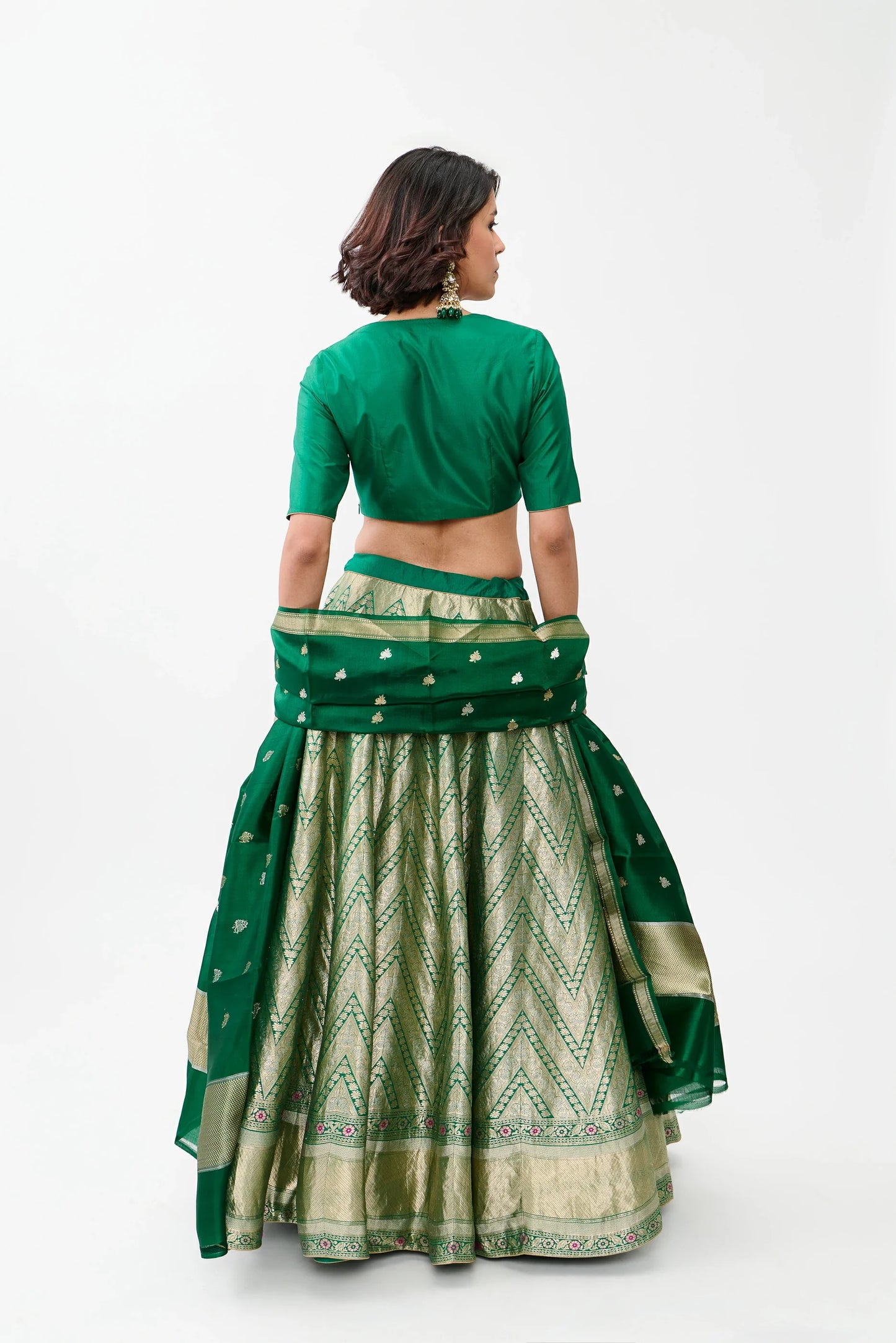 Aarwa Lehenga