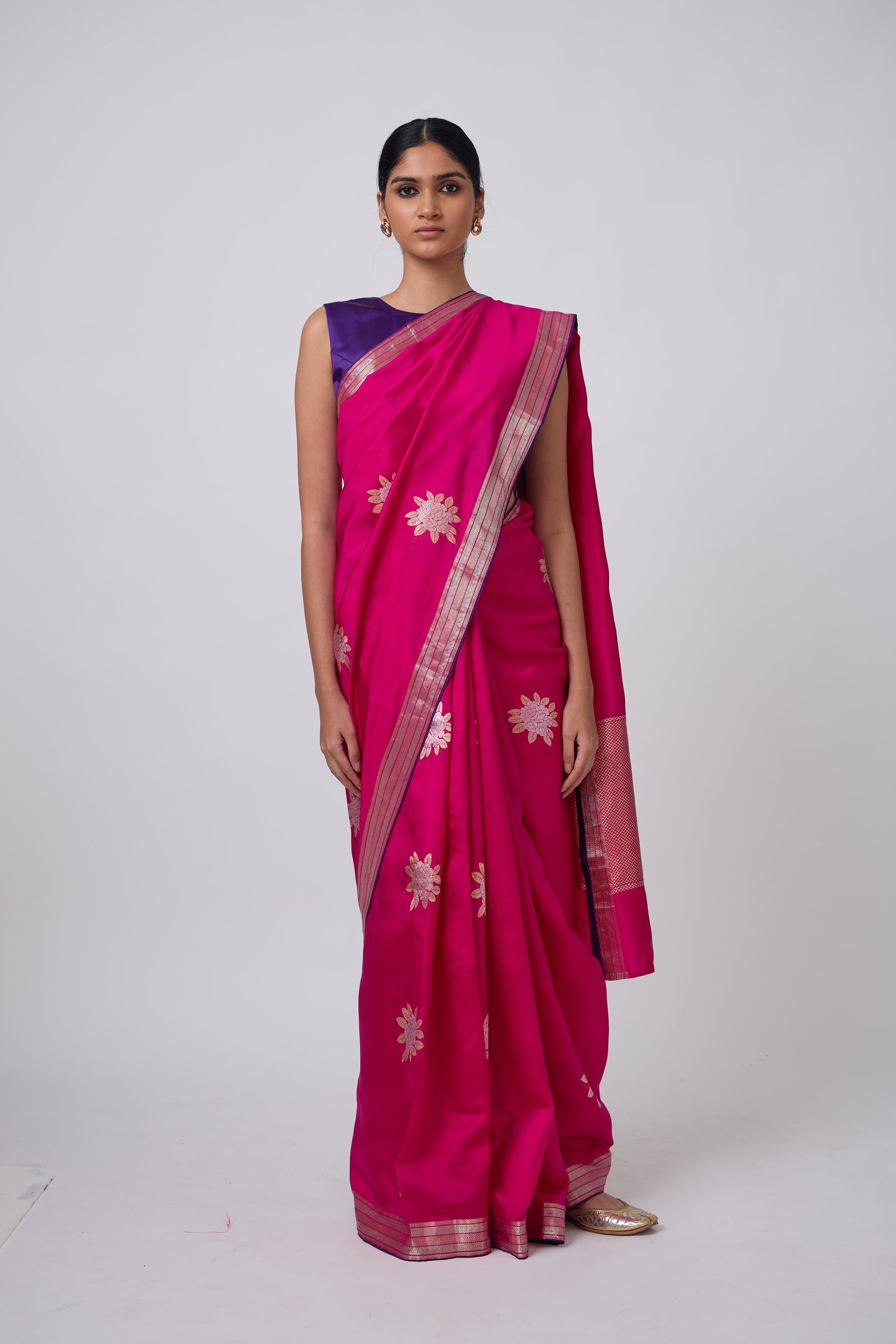 Booti - Rani Silk Saree