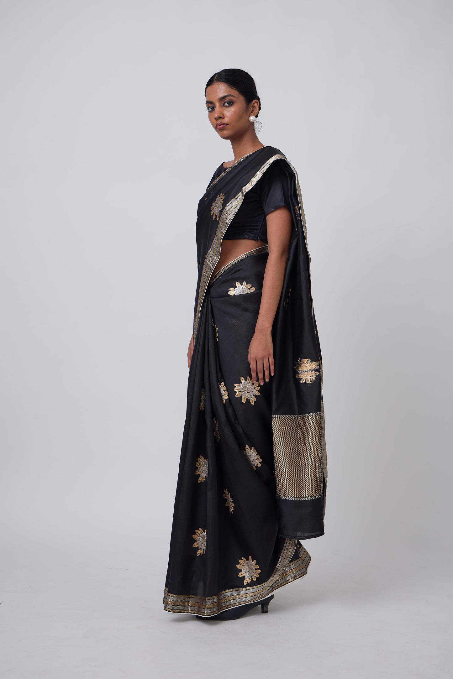 Booti - Black Silk Saree