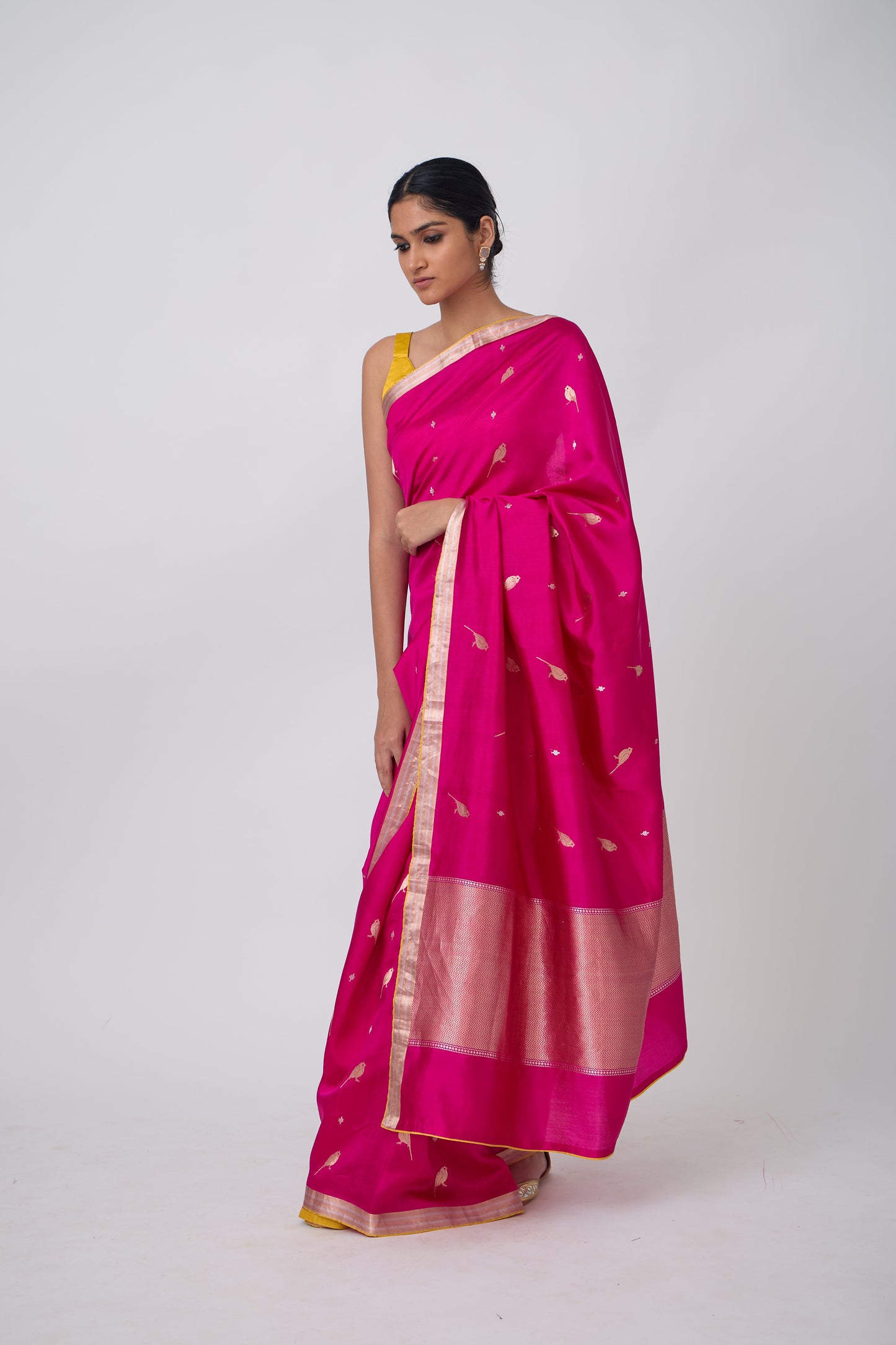 Booti - Rani Silk Saree