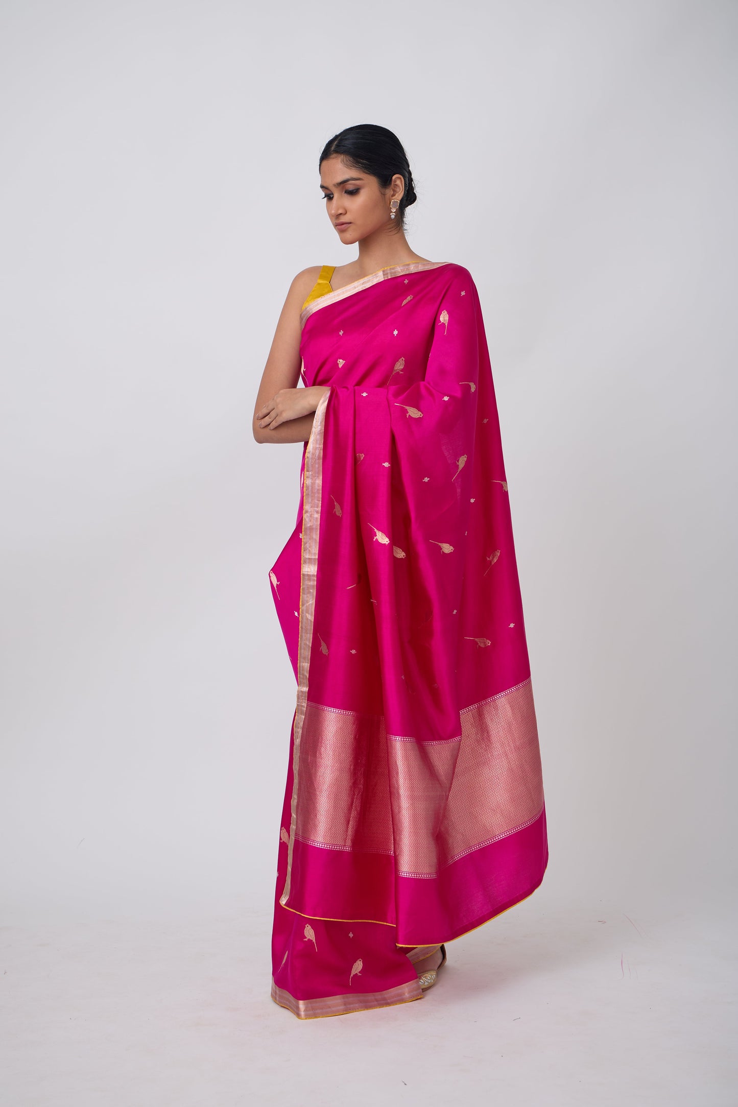 Booti - Rani Silk Saree