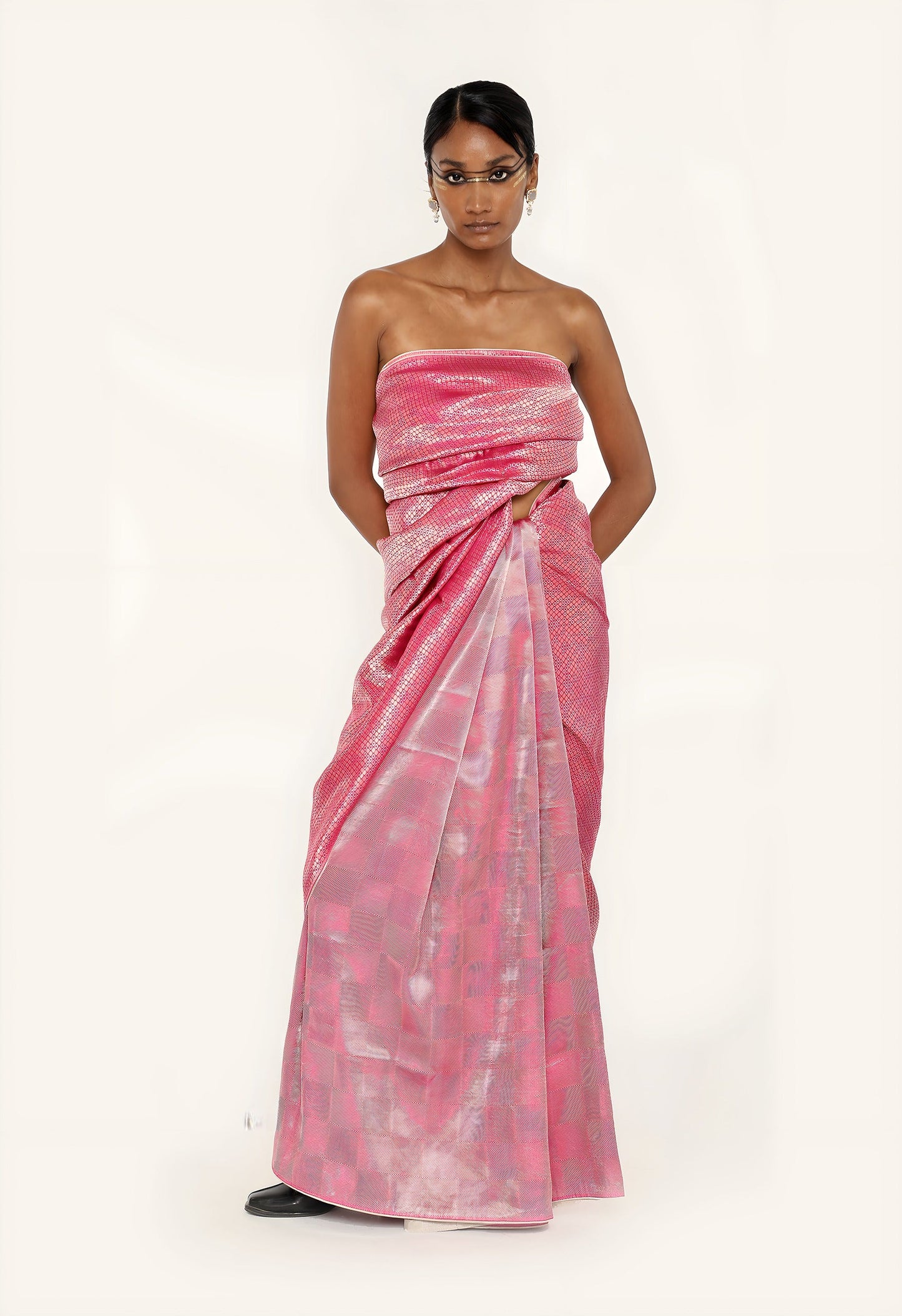 Dhari - PINK GOLD SILVER JARI SONA RUPA